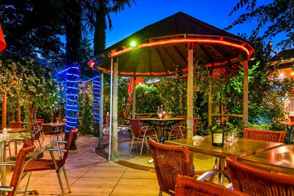 Atipyc Hotel Marssac-sur-Tarn Екстер'єр фото